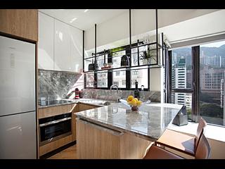 Sai Ying Pun - 111, High Street 02