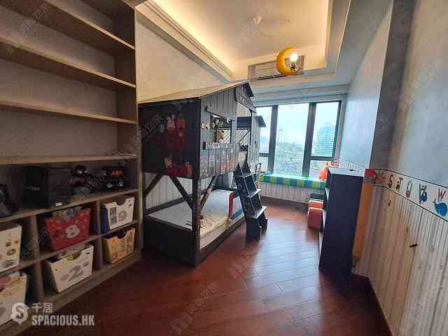 Ho Man Tin - Ultima Phase 2 Tower 2 02