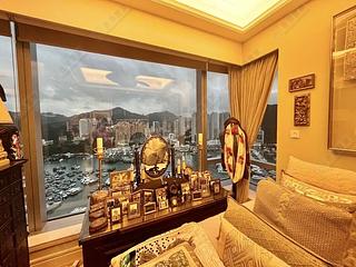 Ap Lei Chau - Larvotto 02