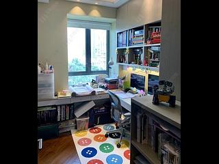 Ho Man Tin - Ultima Phase 2 Tower 2 21