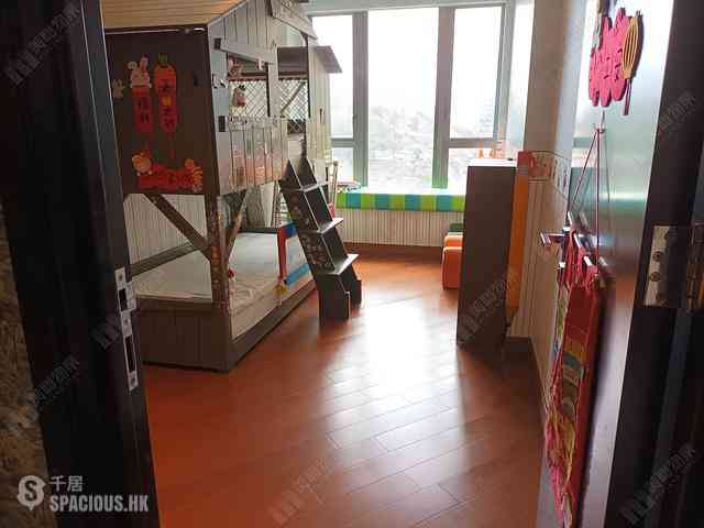 Ho Man Tin - Ultima Phase 2 Tower 2 13