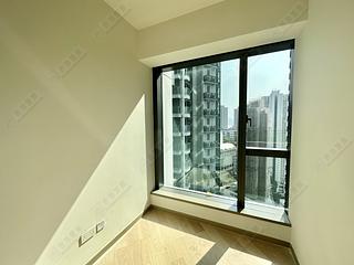 Wong Chuk Hang - The Southside Phase 1 Southland Tower 2B 03