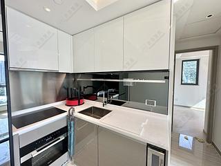 Wong Chuk Hang - The Southside Phase 1 Southland Tower 2B 04