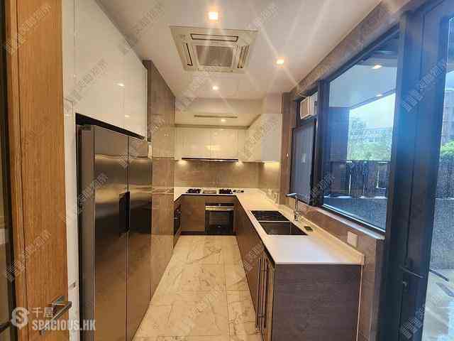 Gold Coast / So Kwun Wat - The Bloomsway The Terrace Tower 10 05