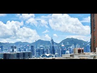 West Kowloon - Sorrento Phase 1 Block 5 09