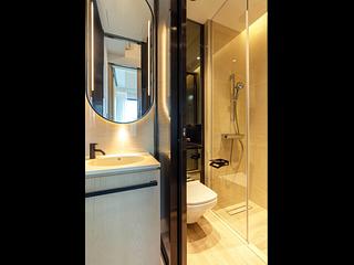 Tai Kok Tsui - Square Mile Phase 5 Gateway · Square Mile 09