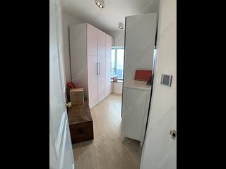 West Kowloon - Sorrento Phase 1 Block 6 15
