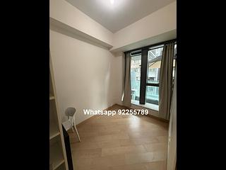 Shek Tong Tsui - Eight South Lane 03