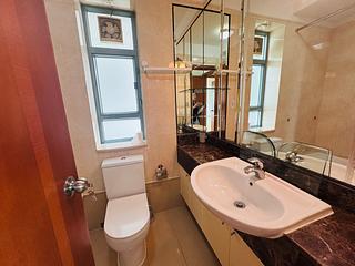 Tung Chung - Seaview Crescent Block 1 10