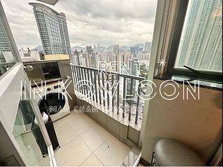 Mong Kok - Flourish Mansion 08