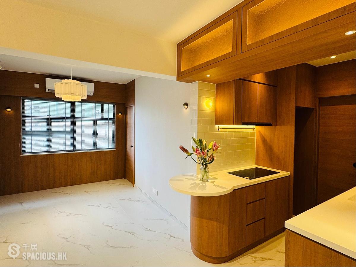 Soho - Kam Kin Mansion 01