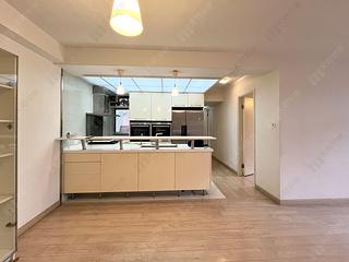 Mid Levels Central - Blessings Garden 15