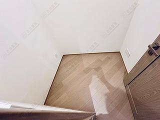 Lohas Park - Lohas Park Phase 11C Villa Garda II Tower 2A 06