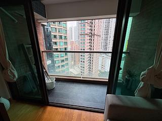 Mid Levels Central - Seymour Place 02