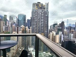 Wan Chai - The Avenue 03