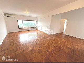 Chung Hom Kok - Jadebeach Villa 05