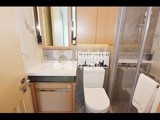 Sai Ying Pun - No.8 Hing Hon Road (Resiglow-Bonham) 05