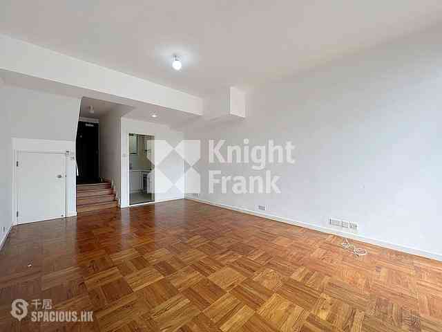 Chung Hom Kok - 30, Cape Road 02