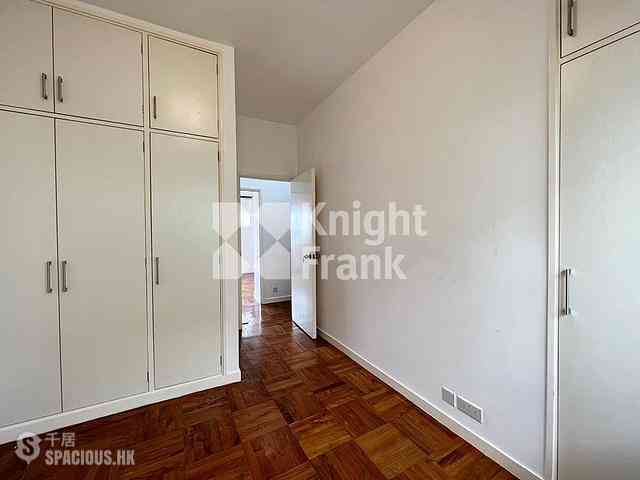 Chung Hom Kok - 30, Cape Road 04
