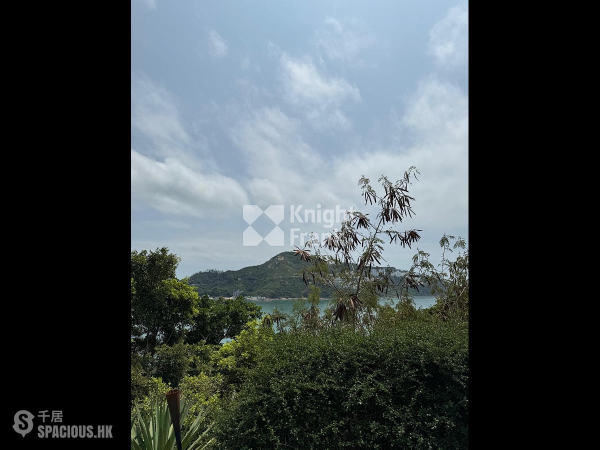 Chung Hom Kok - 30, Cape Road 01