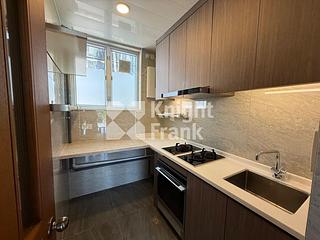 Chung Hom Kok - 30, Cape Road 05