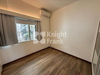 Chung Hom Kok - 30, Cape Road 08