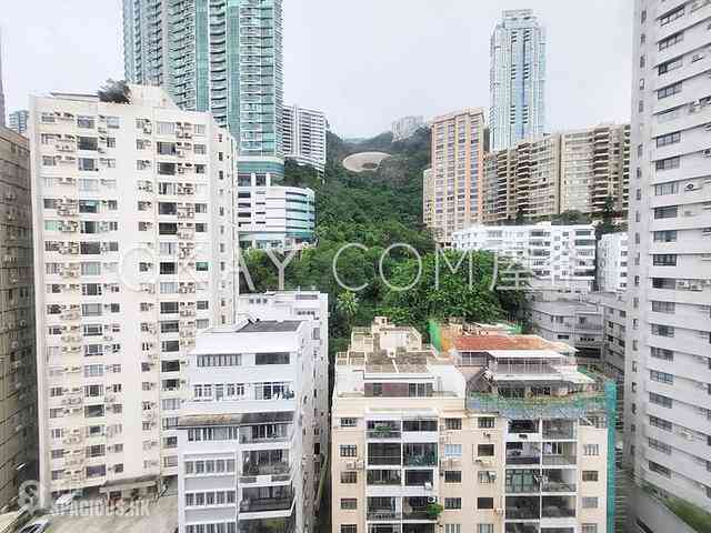 Mid Levels Central - Wealthy Heights 01