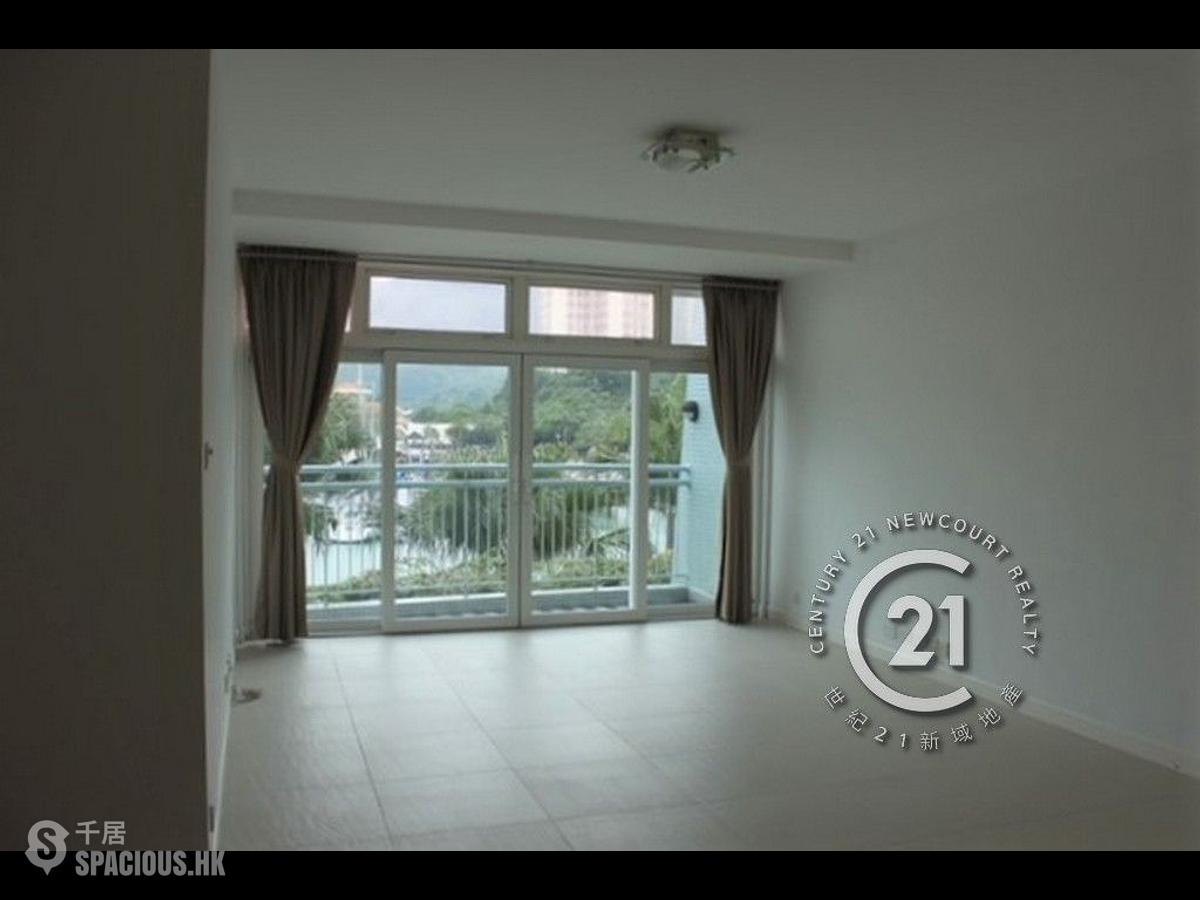 Discovery Bay - Discovery Bay Phase 4 Peninsula Village Coastline Villa 01
