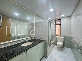 Mid Levels Central - Right Mansion 06