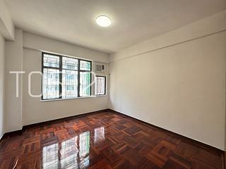 Mid Levels Central - Right Mansion 10