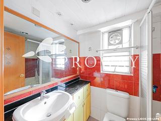 Ap Lei Chau - South Horizons Phase 1 Hoi Wan Court (Block 4) 10