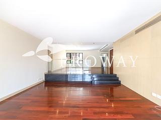 Mid Levels Central - Garden Terrace 03