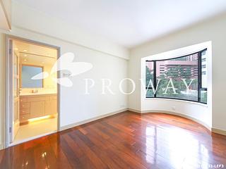 Mid Levels Central - Garden Terrace 07