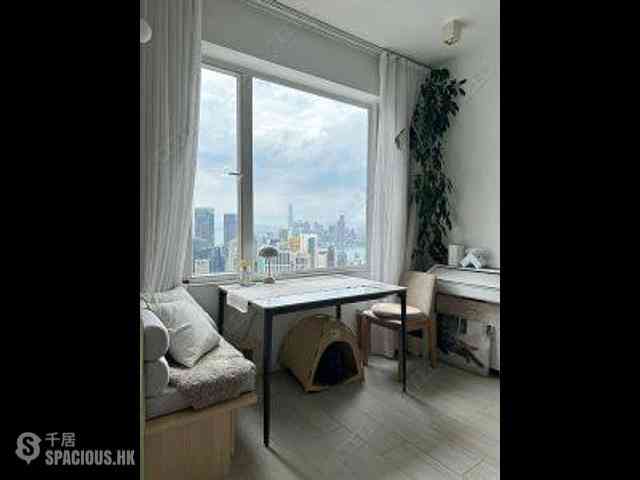 Tai Hang - Gold Ning Mansion 01