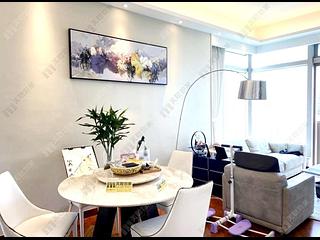 Wan Chai - The Avenue 02