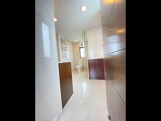 Pok Fu Lam - Cape Mansion Block A 11