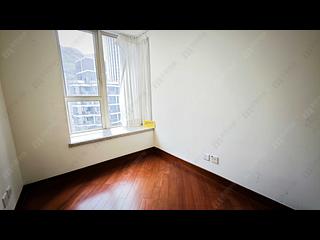 Wan Chai - The Avenue 10