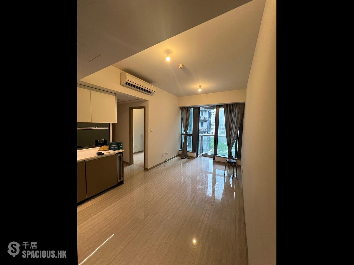 Wong Chuk Hang - The Southside Phase 1 Southland Tower 2B 01