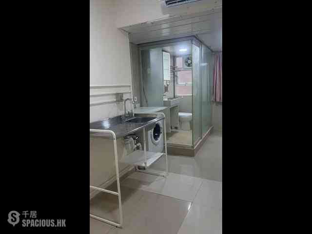 North Point - Fok Ying Building 01