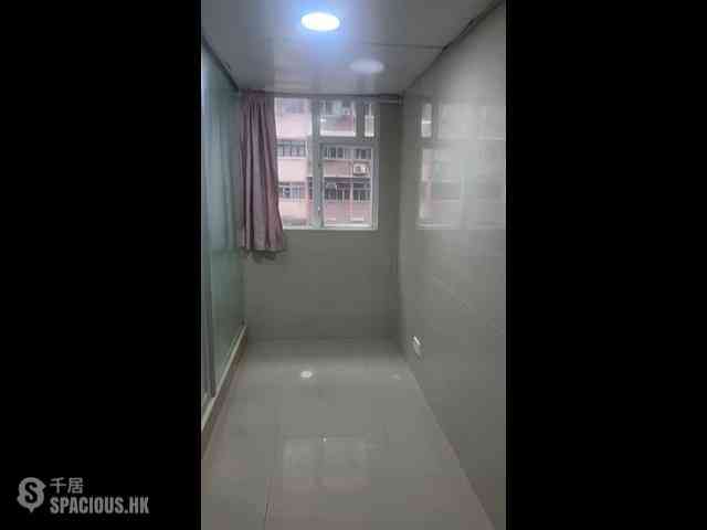 North Point - Fok Ying Building 03