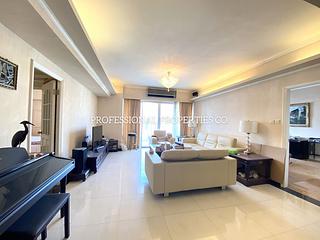 Mid Levels East - United Mansion 02