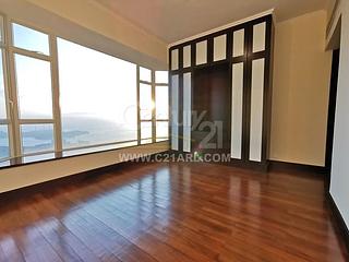 The Peak - The Mount Austin 12