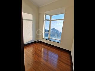 The Peak - The Mount Austin 31