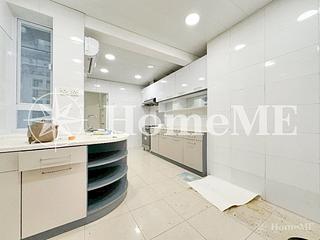 Mid Levels Central - Pine Court 07