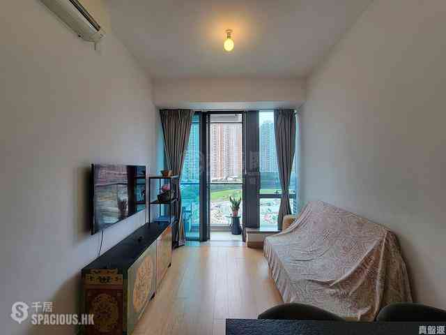 Tseung Kwan O - Capri Block 5 02