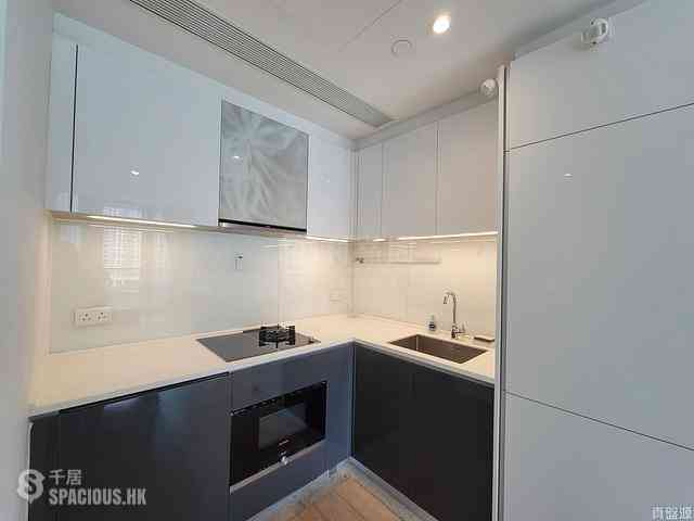 Tseung Kwan O - Capri Block 5 03