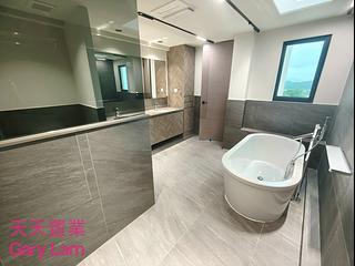 Clear Water Bay - The Portofino 28