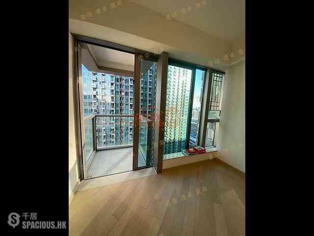 Ngau Tau Kok - Grand Central Phase 2 Block 3 03