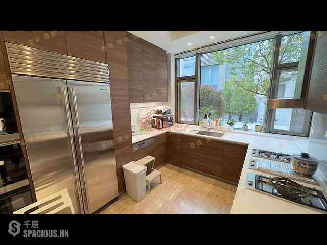 Tseung Kwan O - Monterey Block 1 06