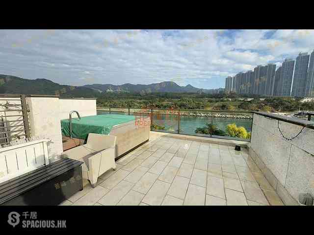 Tseung Kwan O - Monterey Block 1 13